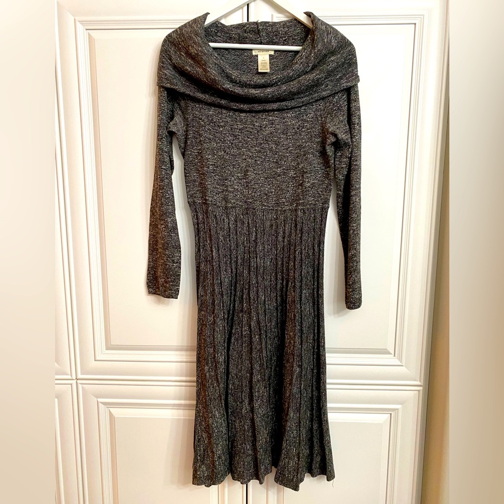 Max Studio Womens Sz Large Cowl Neck Long Sleeve Grey/Black Sweater Dress Pleats